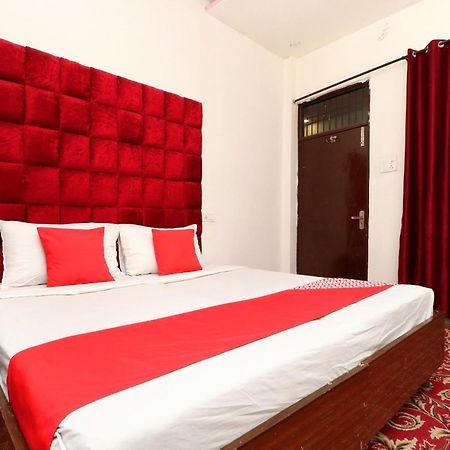 Hotel O Rr Villa Chandīgarh Zewnętrze zdjęcie