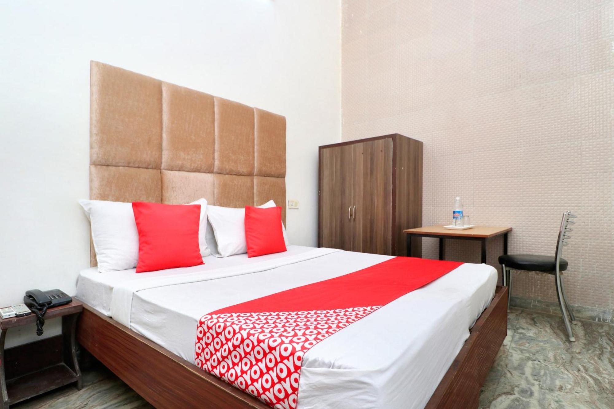 Hotel O Rr Villa Chandīgarh Zewnętrze zdjęcie
