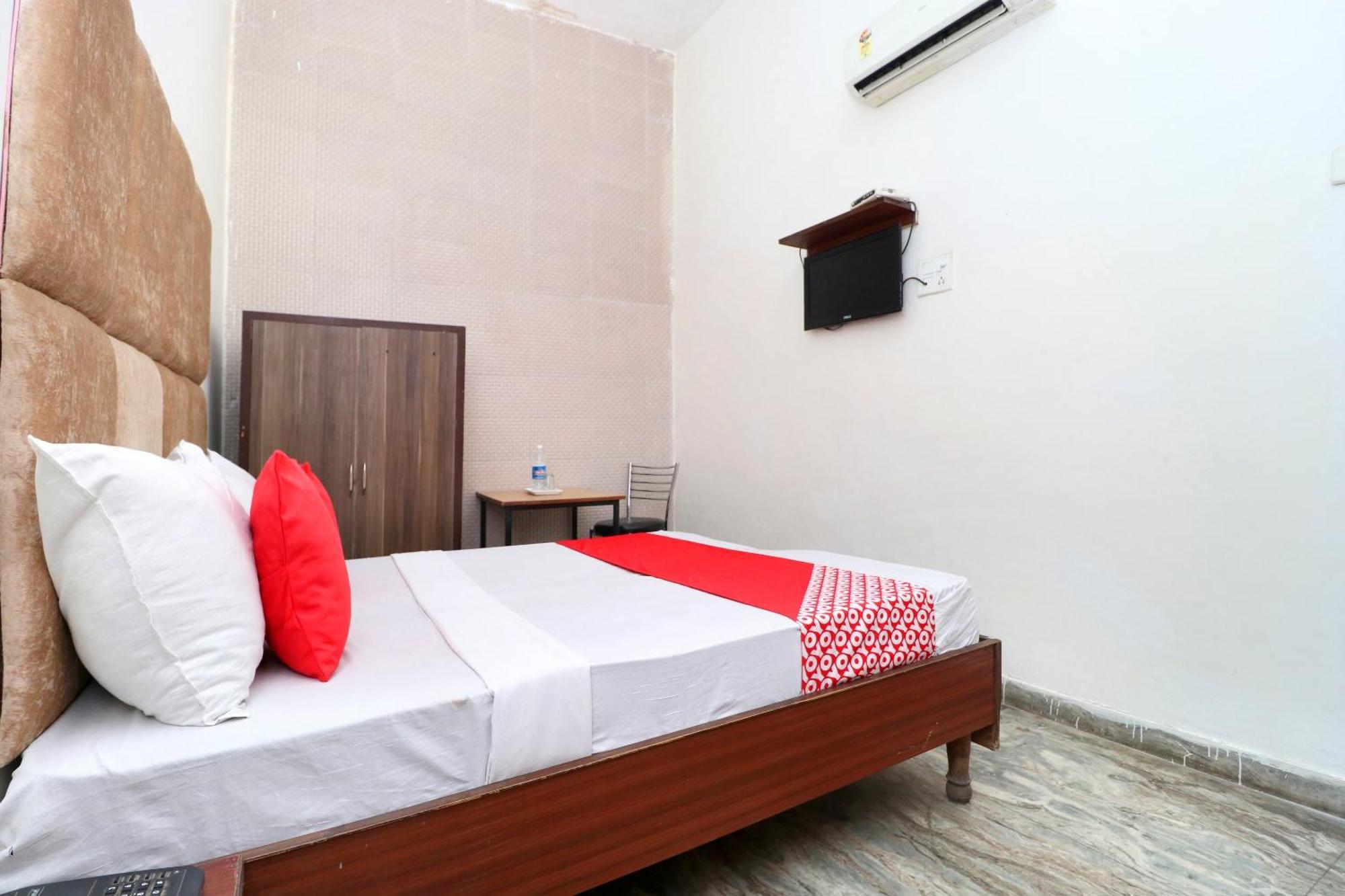 Hotel O Rr Villa Chandīgarh Zewnętrze zdjęcie